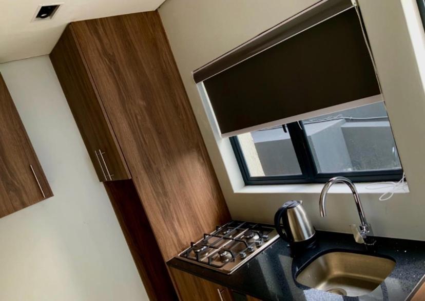Lovely 1 Bedroom Apartment Cape Town Luaran gambar